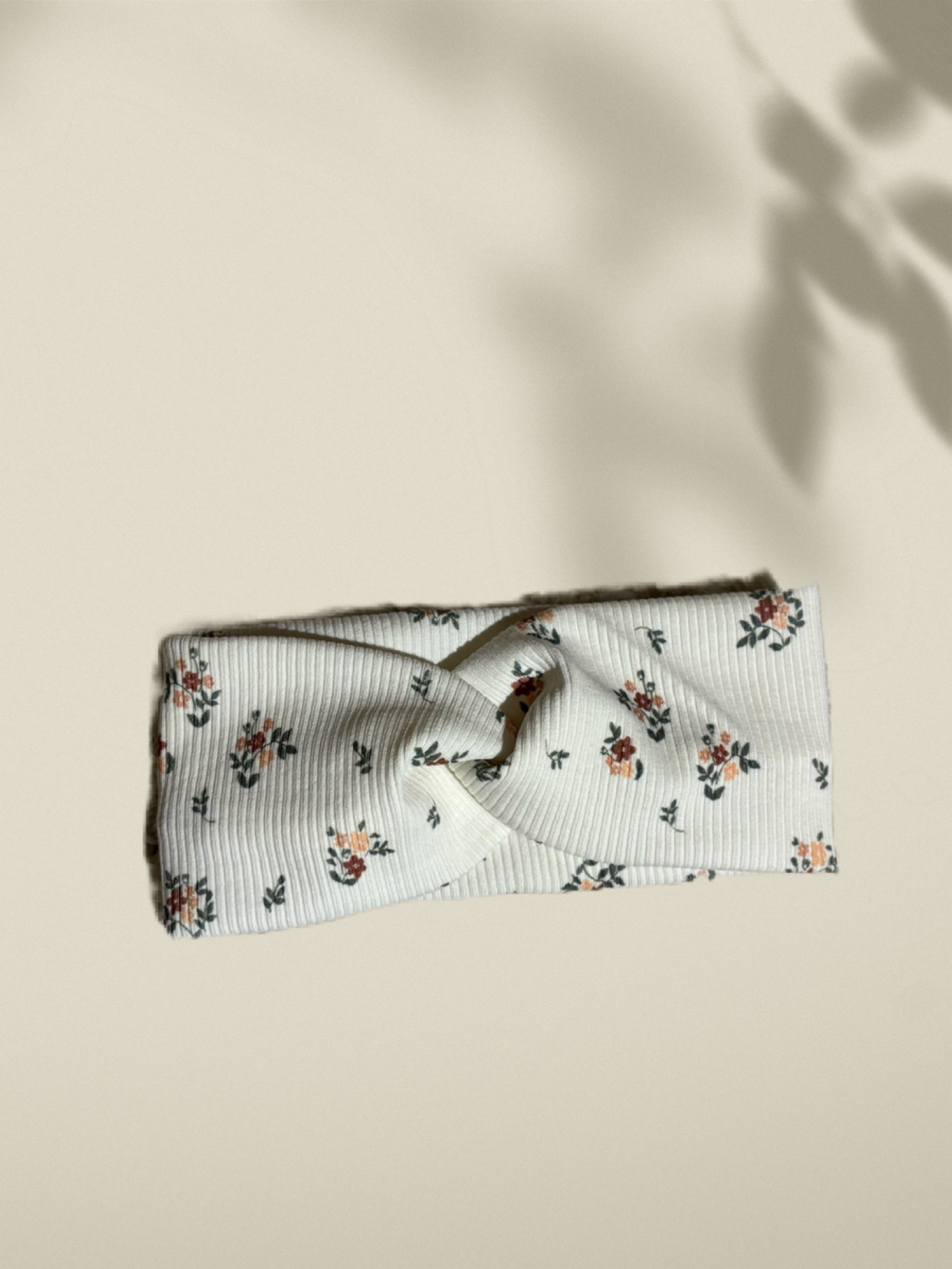 Stirnband weiss mit Blümchen