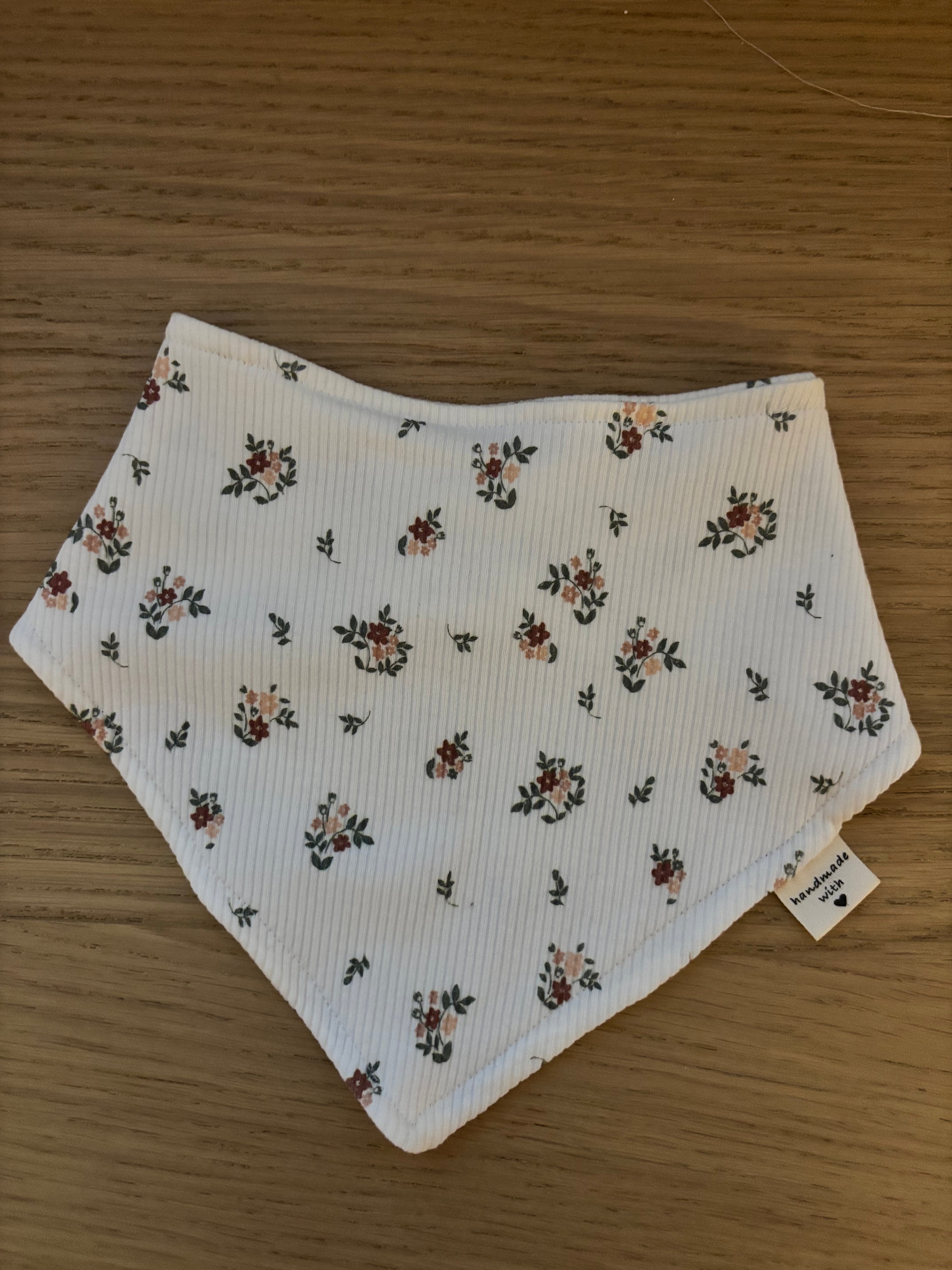 Baby/Kleinkind Halstuch weiss mit Blumen